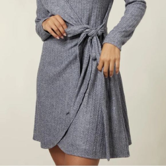 🔥O’NEILL WRAP SWEATER DRESS🔥 - Picture 3 of 8